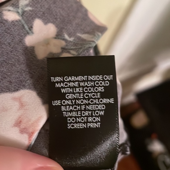 torrid black floral midi dress - Picture 6 of 7